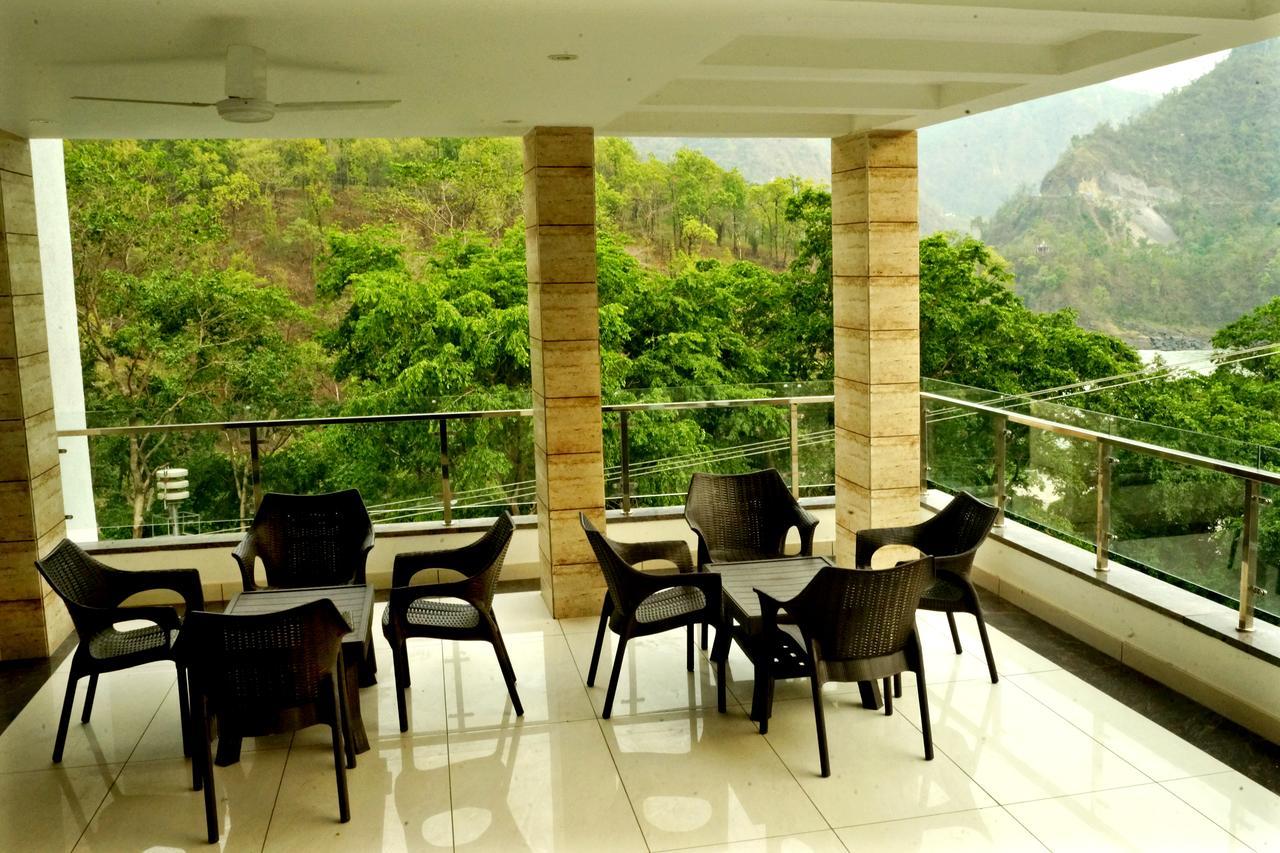Hotel Trance Ganga Tapovan 외부 사진